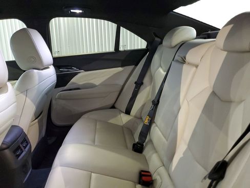 Used 2024 Cadillac CT4 Luxury RWD image 16