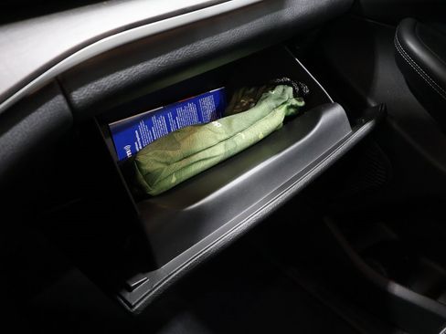 Used 2023 Jeep Grand Cherokee Limited image 33