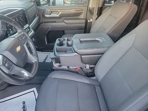 Used 2024 Chevrolet Silverado 2500 LT w/ Convenience Package image 25