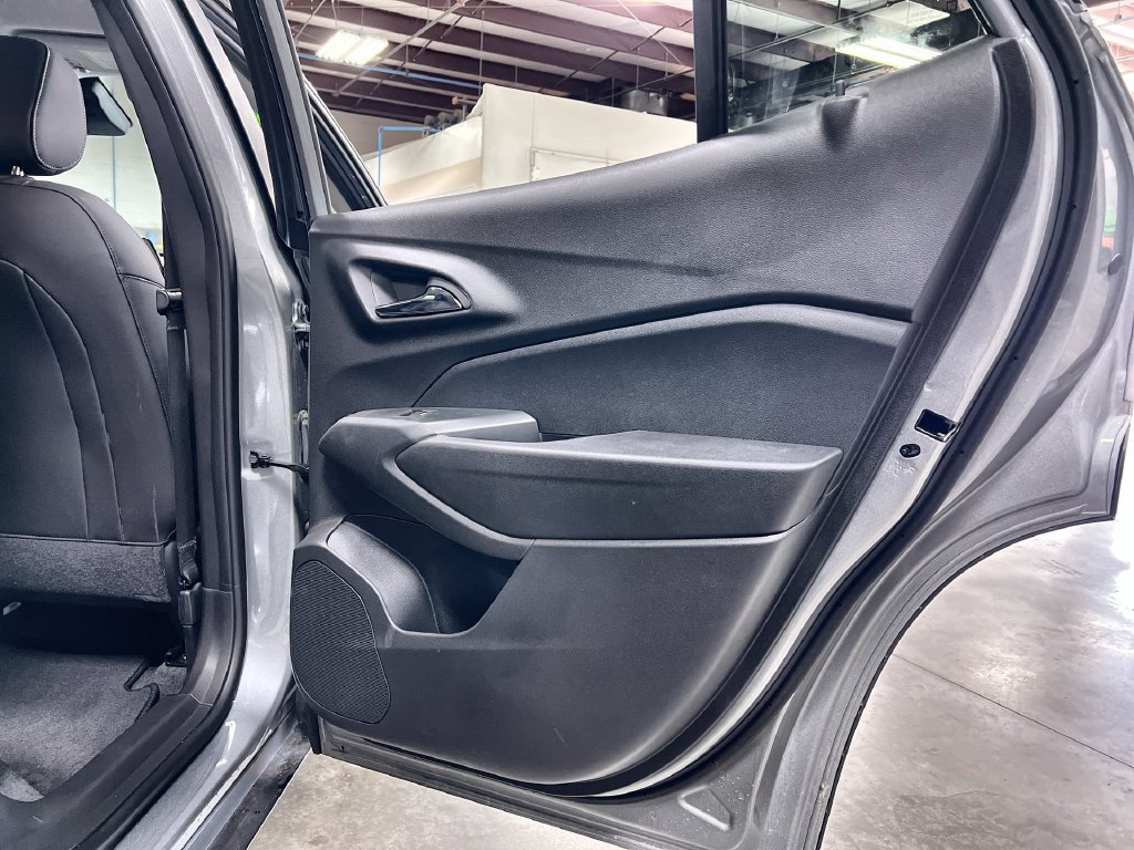 Used 2026 Chevrolet Trax LT FWD image 23