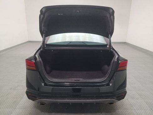 Used 2021 Nissan Altima 2.5 SR FWD image 29