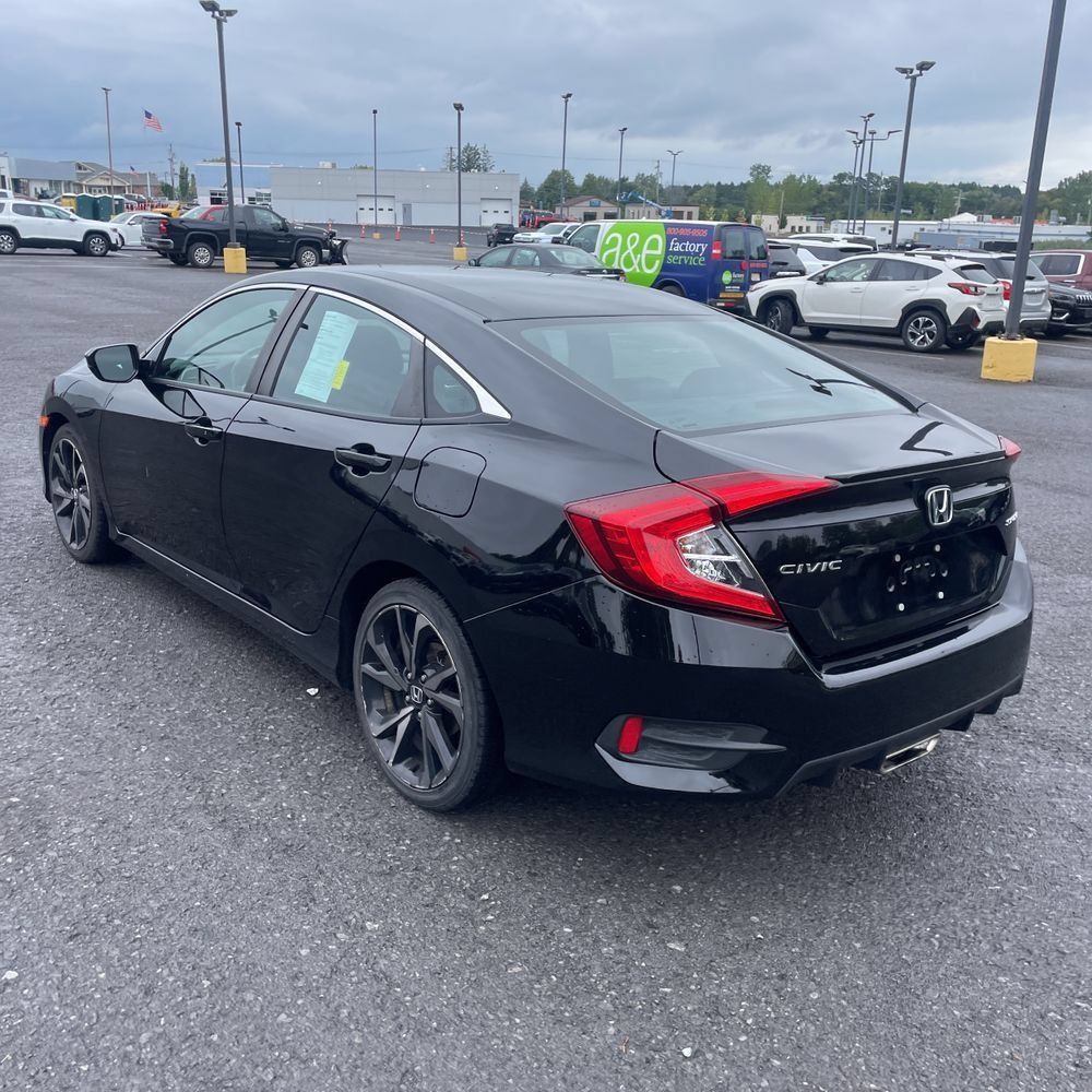 Used 2020 Honda Civic Sport image 4