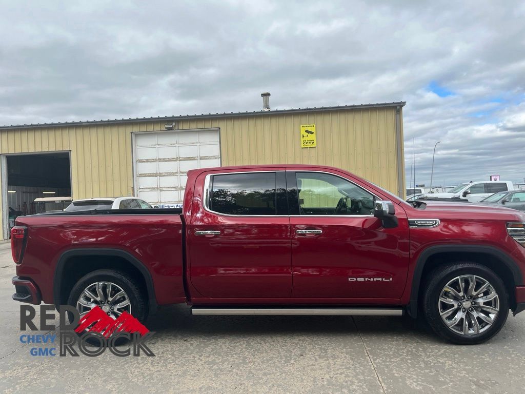 Used 2024 GMC Sierra 1500 Denali w/ Denali Reserve Package AWD/4WD image 8