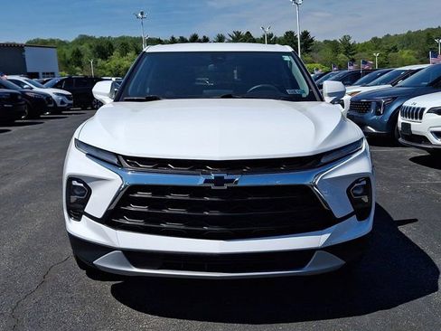 Used 2023 Chevrolet Blazer LT w/ Driver Confidence Package AWD/4WD image 2