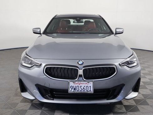 Used 2025 BMW 230i Coupe w/ Convenience Package RWD image 2