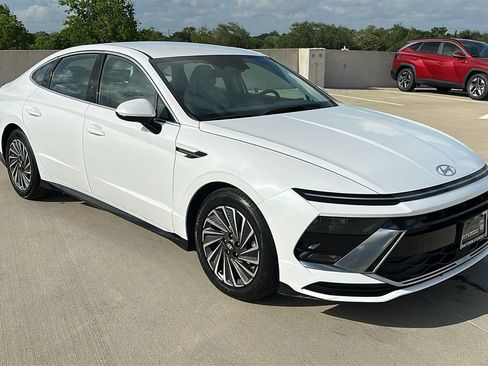 Used 2025 Hyundai Sonata SEL image 14