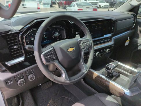 New 2026 Chevrolet Silverado 1500 LT w/ All Star Edition Plus AWD/4WD image 32