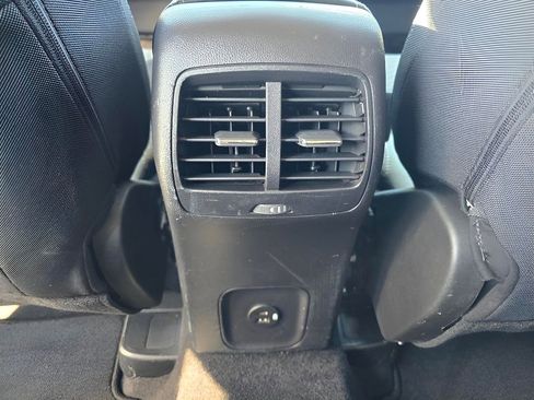 Used 2022 Ford Escape SE w/ Convenience Package image 28