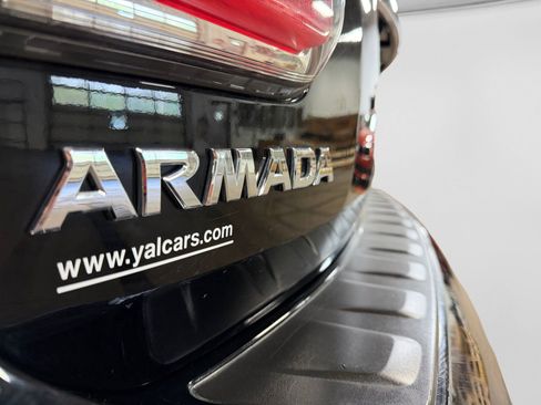 Used 2018 Nissan Armada SL w/ Moonroof Package AWD/4WD image 11