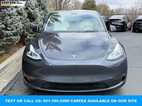 Used 2021 Tesla Model Y Performance image 2