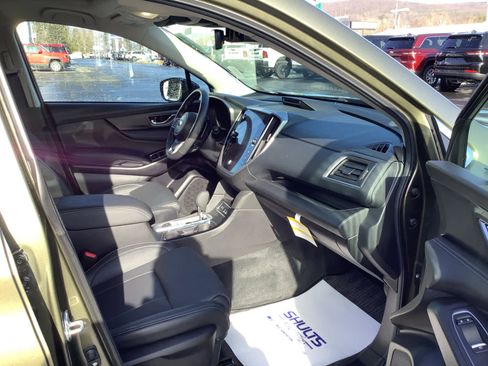 Certified 2025 Subaru Ascent Limited image 7