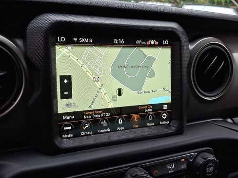 Certified 2022 Jeep Wrangler Unlimited Sport AWD/4WD image 18