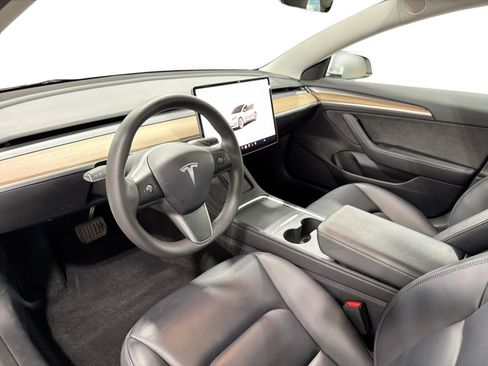 Certified 2023 Tesla Model 3 Standard Range RWD image 9
