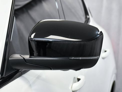 Used 2022 Maserati Levante Modena image 75