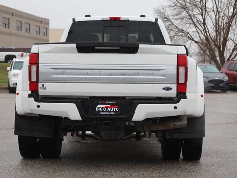 Used 2022 Ford F450 Platinum w/ FX4 Off-Road Package image 10