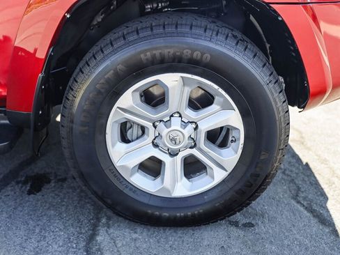Used 2021 Toyota 4Runner SR5 Premium AWD/4WD image 12