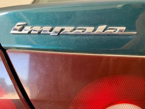 Used 2000 Chevrolet Impala w/ Preferred Equipment Group FWD image 33