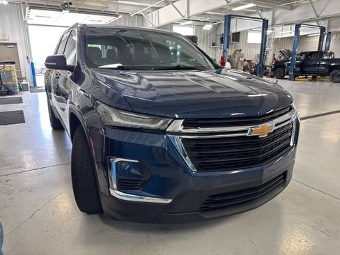 Used 2023 Chevrolet Traverse LT AWD/4WD image 30