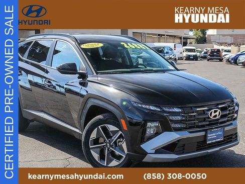 Certified 2025 Hyundai Tucson SEL image 1