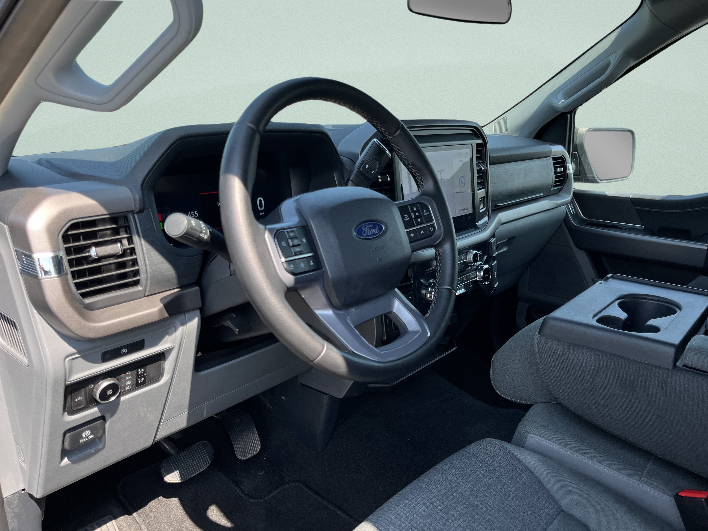 Used 2025 Ford F150 XLT w/ Equipment Group 301A Standard AWD/4WD image 14