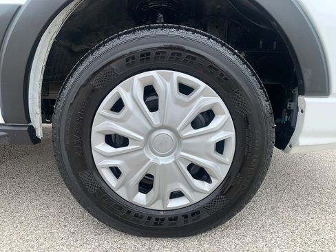 Used 2024 Ford Transit 350 XLT image 12