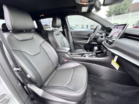 New 2025 Jeep Compass Limited w/ High Altitude Package image 18