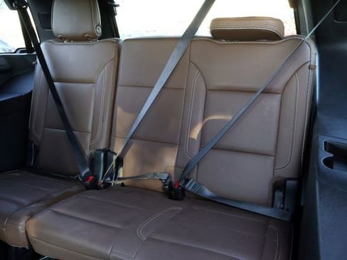 Used 2021 Chevrolet Tahoe High Country image 27