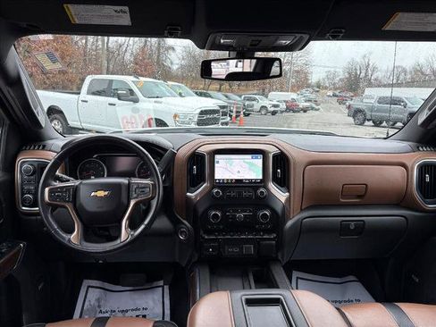 Certified 2021 Chevrolet Silverado 1500 High Country w/ LPO, Dark Essentials Package image 6