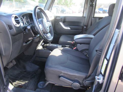 Used 2016 Jeep Wrangler Unlimited Sport w/ Quick Order Package 24S image 14