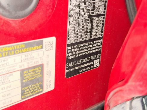 Used 2022 Jaguar F-PACE S image 21