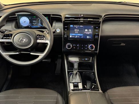 Used 2023 Hyundai Santa Cruz Night image 17