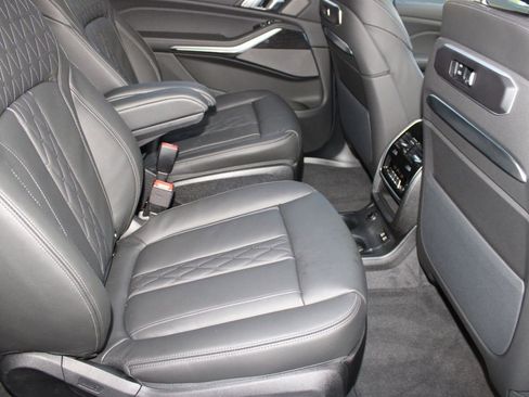 New 2026 BMW X7 xDrive40i image 33