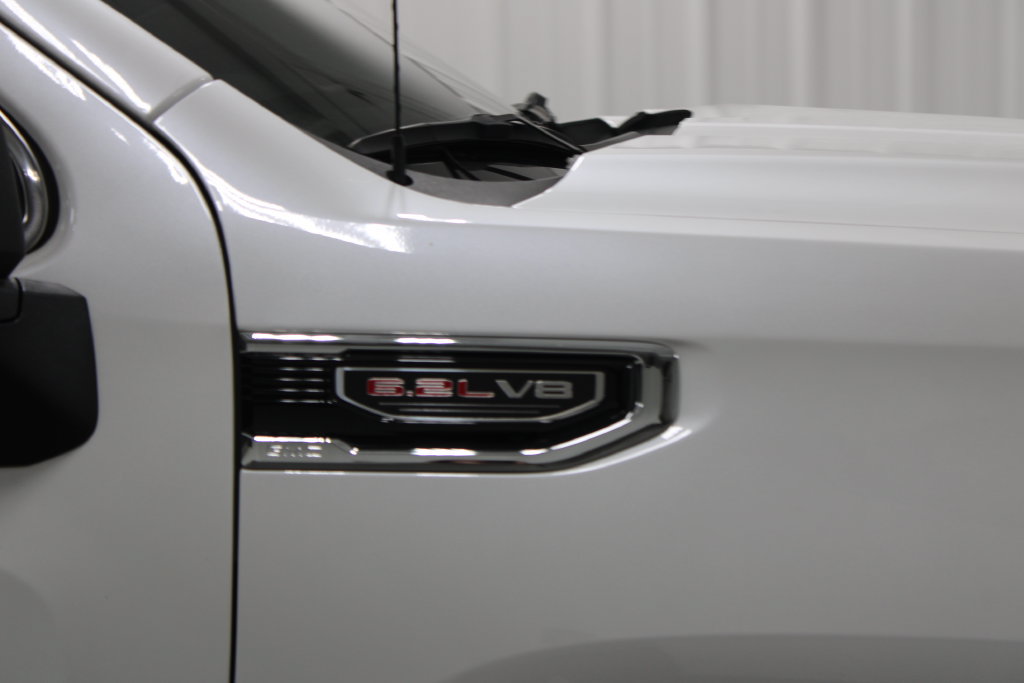 Used 2023 GMC Sierra 1500 Denali AWD/4WD image 12