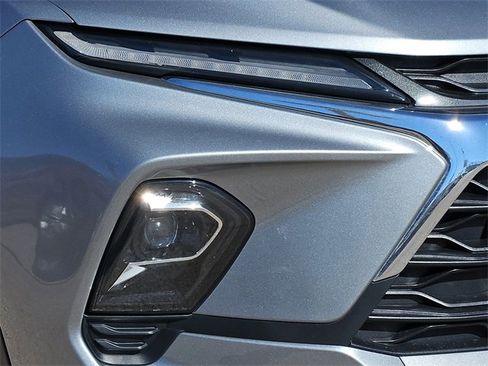 Used 2023 Chevrolet Blazer LT w/ Driver Confidence Package image 8