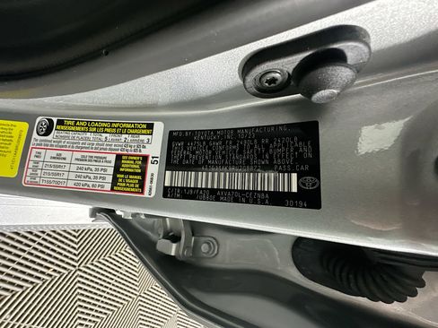 Used 2024 Toyota Camry LE image 12