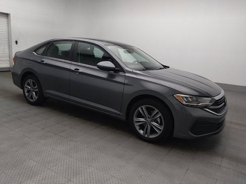 Used 2024 Volkswagen Jetta SE FWD image 11