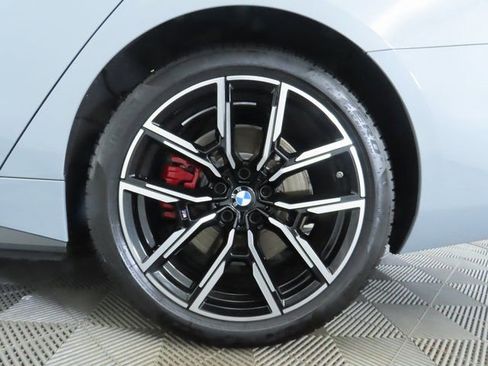 Used 2025 BMW i4 eDrive40 w/ M Sport Package image 32