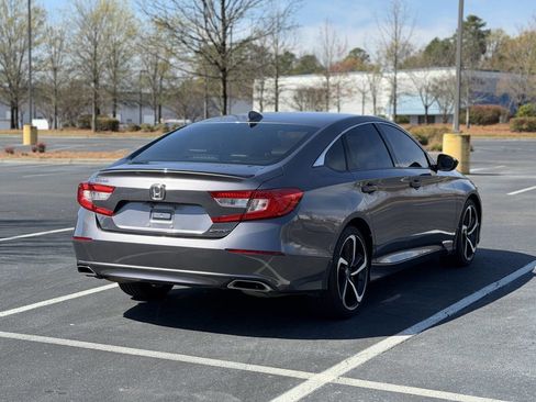 Used 2020 Honda Accord Sport image 7