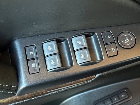 Used 2020 Chevrolet Tahoe LT AWD/4WD image 14
