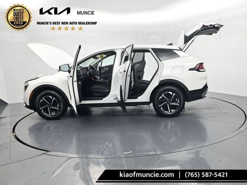 Certified 2023 Kia Sportage LX AWD/4WD image 57