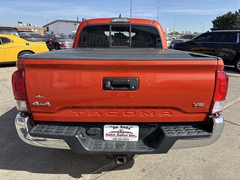 Used 2016 Toyota Tacoma SR5 w/ Towing Package AWD/4WD image 6
