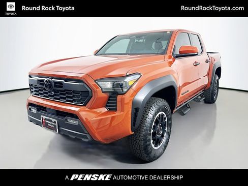Used 2025 Toyota Tacoma TRD Off-Road image 1