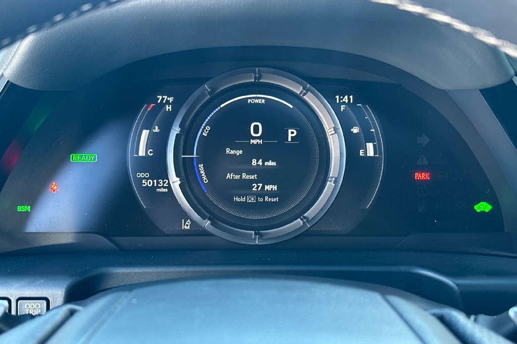 Used 2024 Lexus ES 300h F Sport w/ Accessory Package (Z2) FWD image 22