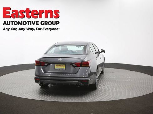 Used 2023 Nissan Altima 2.5 SV w/ SV Premium Package FWD image 38