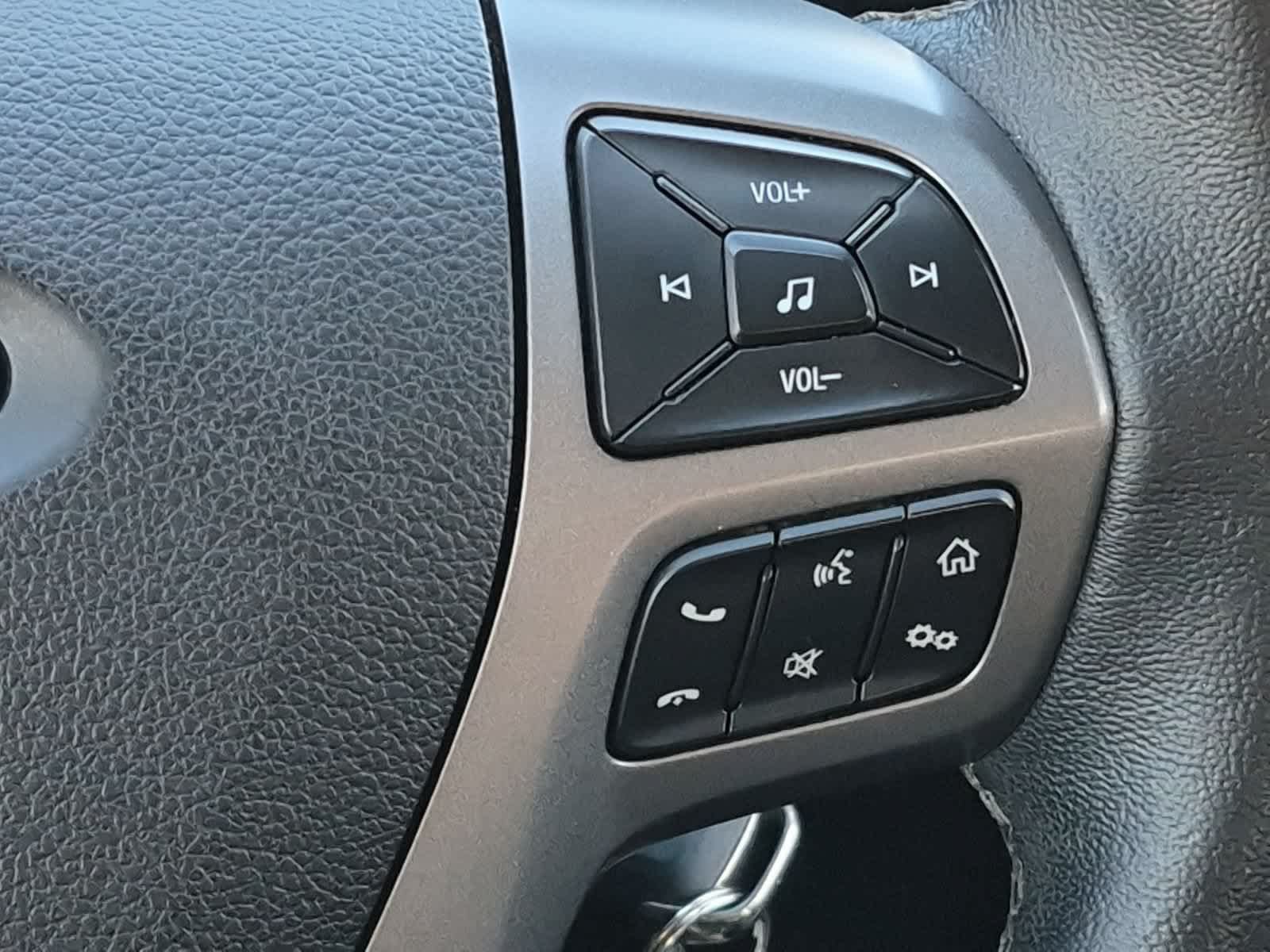 Used 2019 Ford Ranger XLT w/ Equipment Group 302A Luxury AWD/4WD image 24