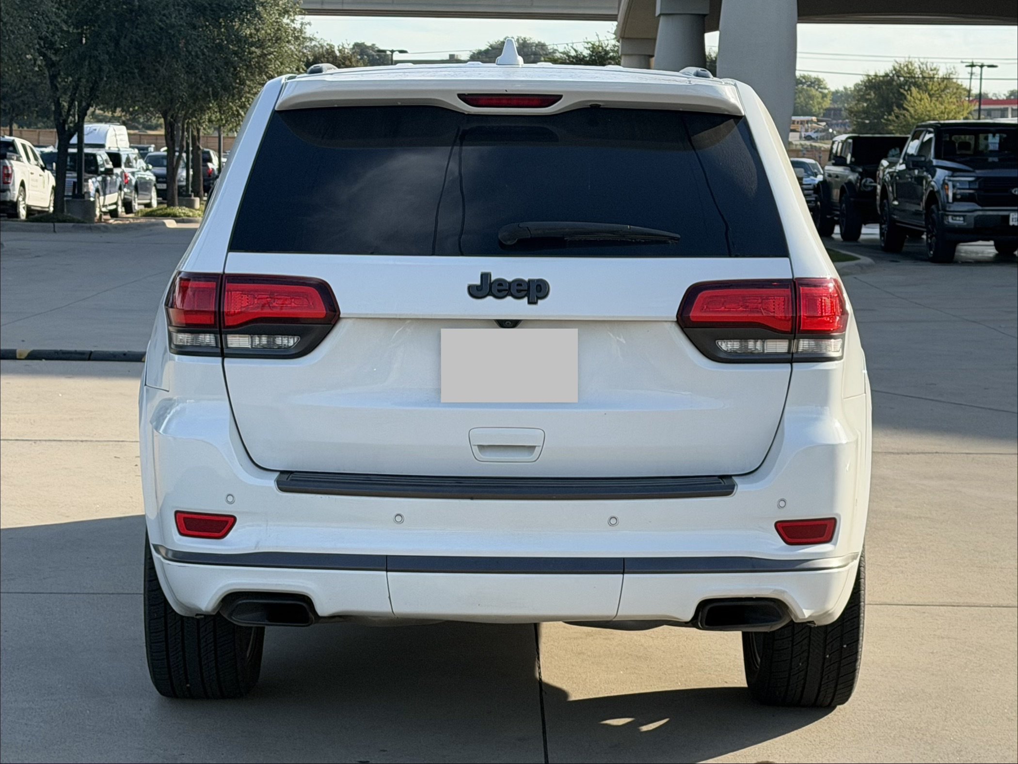 Used 2018 Jeep Grand Cherokee High Altitude RWD image 5