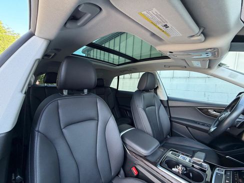 Used 2023 Audi Q8 Premium Plus w/ Premium Plus Package AWD/4WD image 21