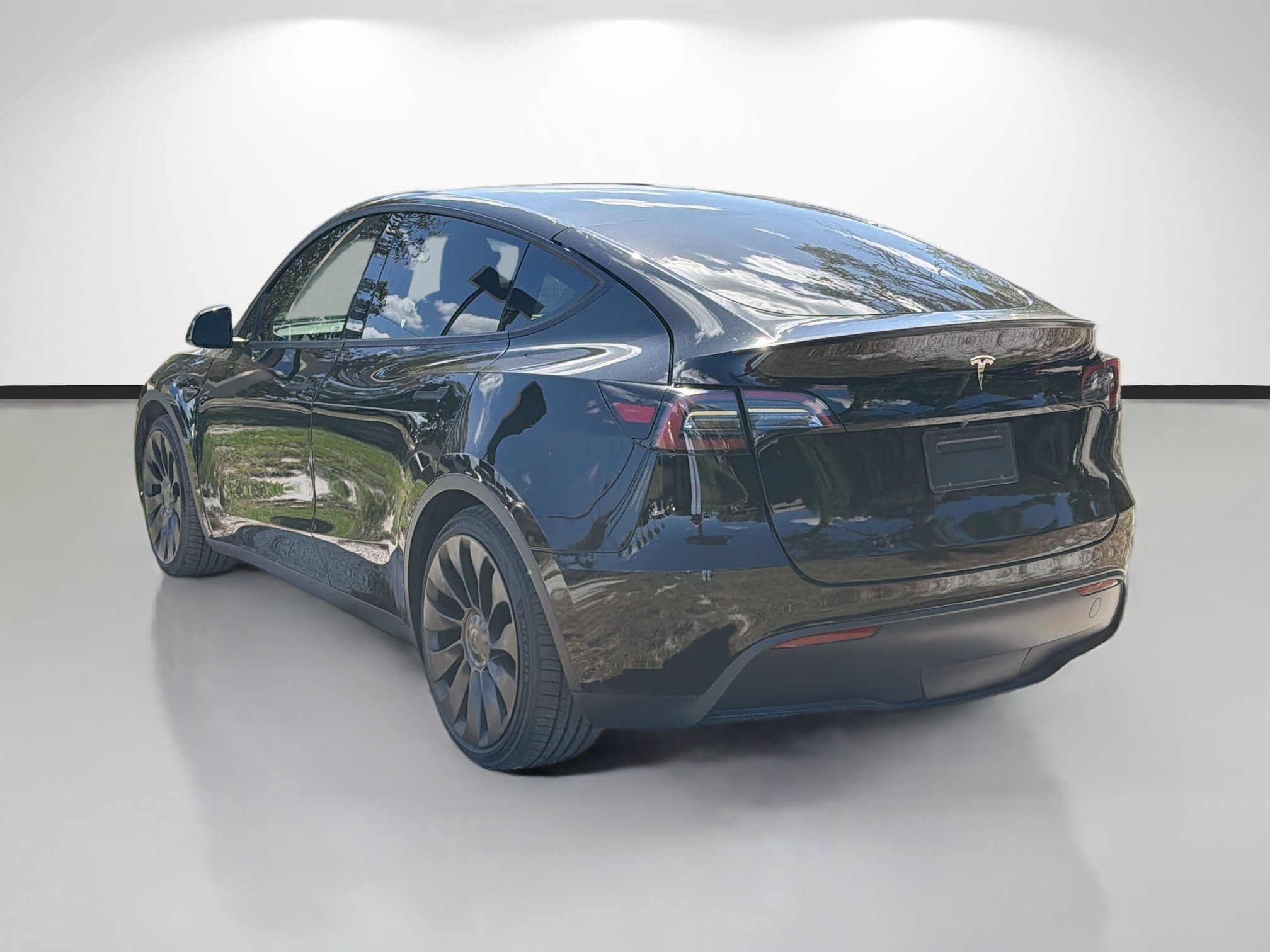 Used 2022 Tesla Model Y Performance AWD/4WD image 5
