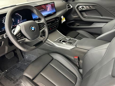 New 2026 BMW 230i 230i w/ Convenience Package image 4