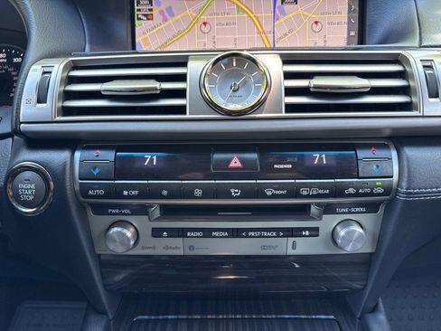 Used 2016 Lexus LS 460 AWD w/ Comfort Package image 24